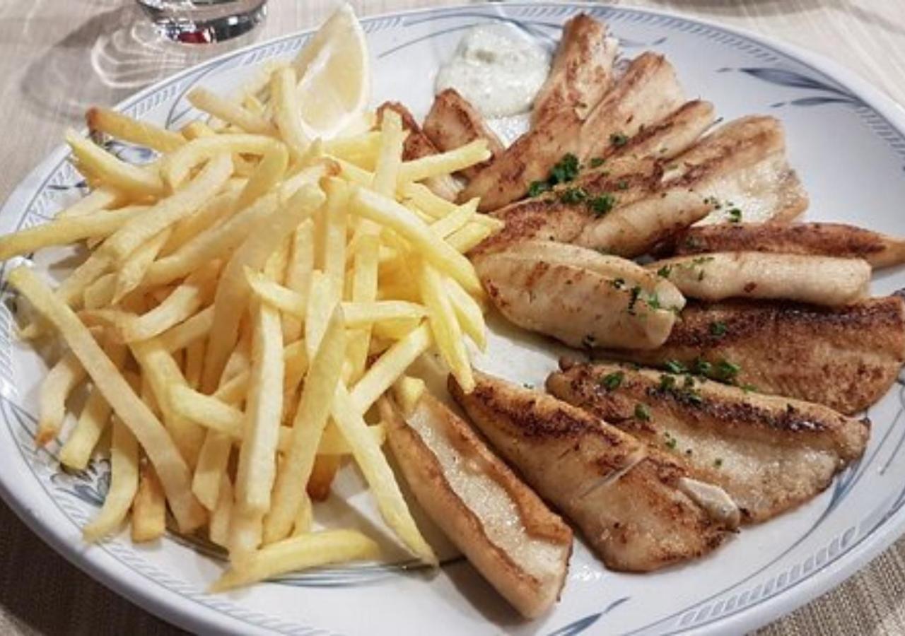 Le Rivage Hotel Saint-Gingolph Bagian luar foto